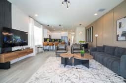 Family Friendly w Pool near Disney @ Orlando 1420