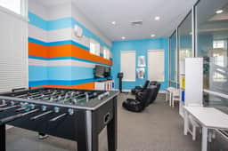 Gorgeous 4 Bd Family Friendly Close To Disney 7573