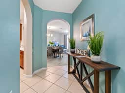Lakeview 2BR Vista Cay - Near Epic Universe & OCCC