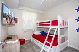 Relaxing Resort Near Disney w/ Lazy River 306 4721