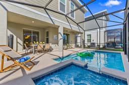 6BR Reunion Villa w Pool, Spa w Modern Decor 7894