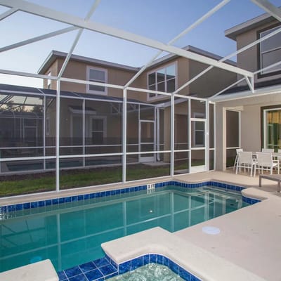 Cozy 5Bd Private Pool Spa in Champions Gate Resort