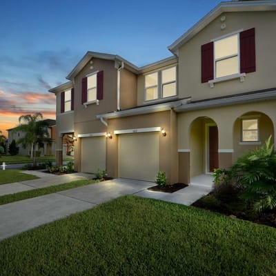 Modern 4BR w Patio & Resort Pool Compass Bay 5102
