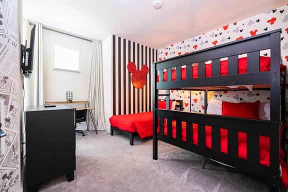 Bright 3BD Disney Escape w Private Pool 1536