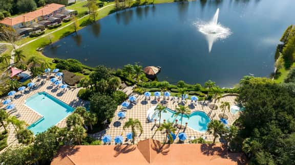 Modern Townhouse Near Disney w/ Private Pool 8523