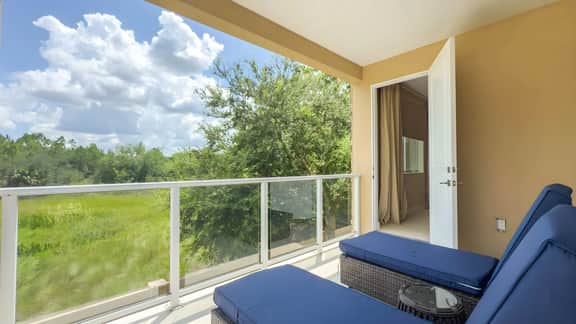 Modern Magic Village Home for 8 with Grill 3131