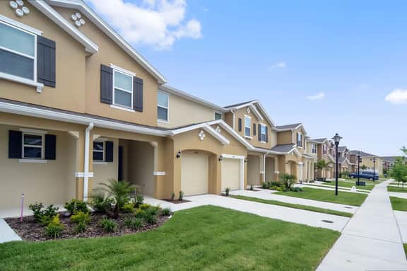 Resort Style 4Bd TownHouse w GameRoom Near Disney