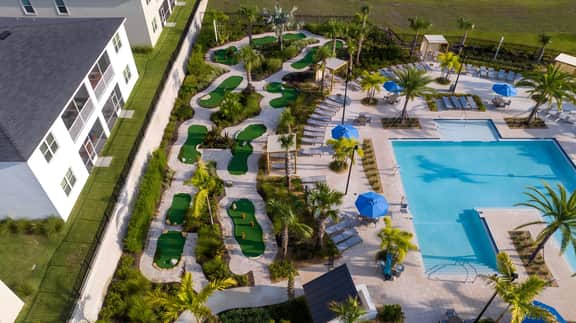 Family Villa Private Pool, Spa & Arcade Sleeps 22