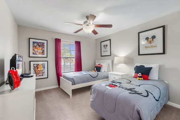 Paradise 4Bd w Private Pool & Waterpark 2941