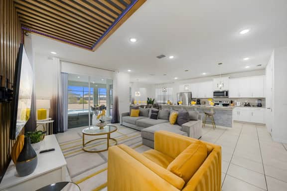 6Bd Villa w Spa, Star Wars Cinema & GameRoom 2088
