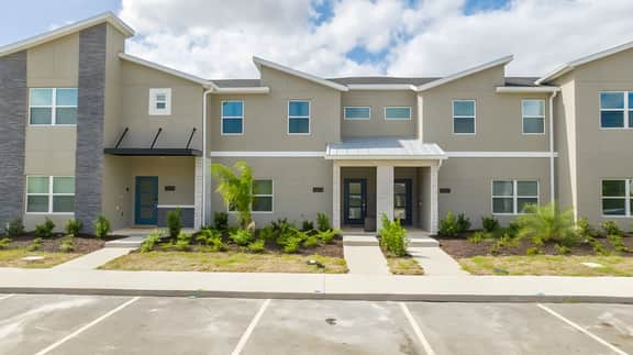 Magnificient 4Bd w/ Pool @ Storey Lake Resort 2648