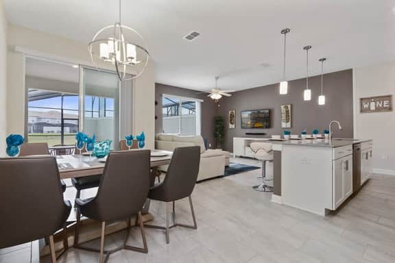 Luxury 4Bd w Pool and Resort Near Disney 4910