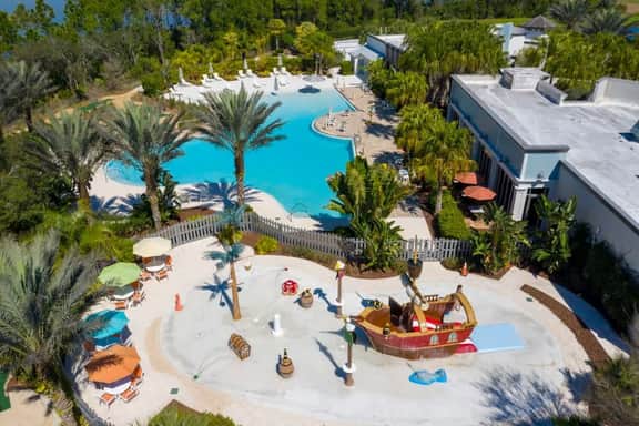 Modern 3BR Near Disney w Gameroom & Free Waterpark
