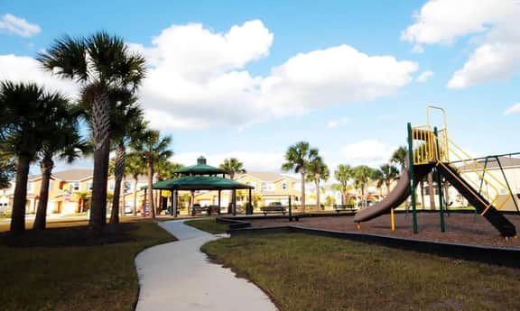 Game Room Stay Near Disney with Resort Amenities
