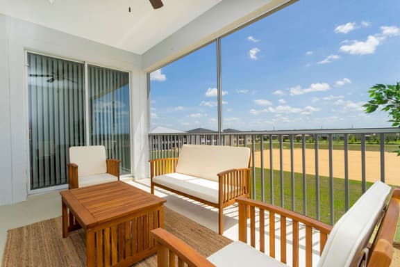 Cozy 3Bd Champions Gate Resort Retreat near Disney