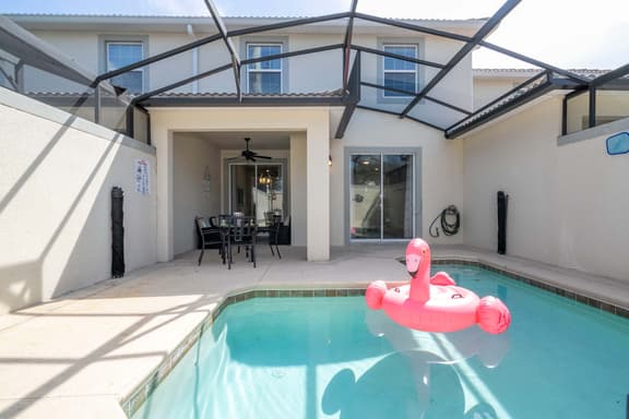 Stunning 4Bd w/ Pool @ Storey Lake 5019