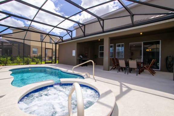 5Bd Villa Pool Spa, GameRoom & Lazy River Solterra