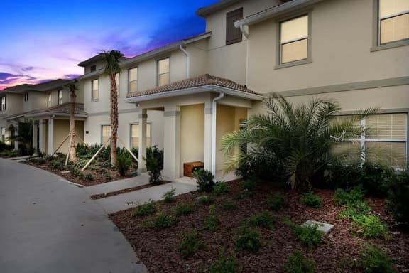 Resort Townhome 4Bd Pool and Water Park 4841